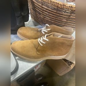 New no box Esquivel shoes